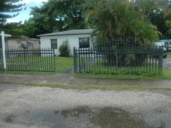 3440 NW 98th St, Miami, FL 33147