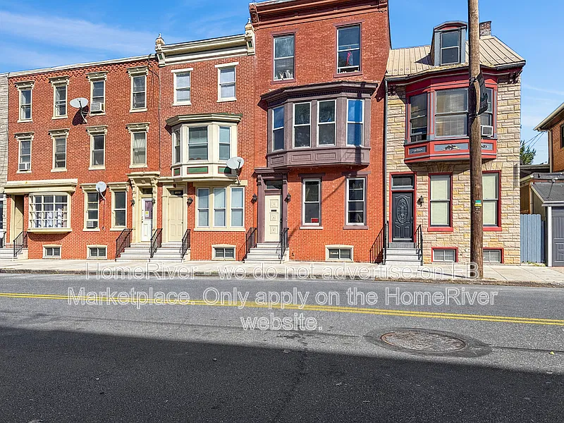 1107 N 2nd St — Photo 1