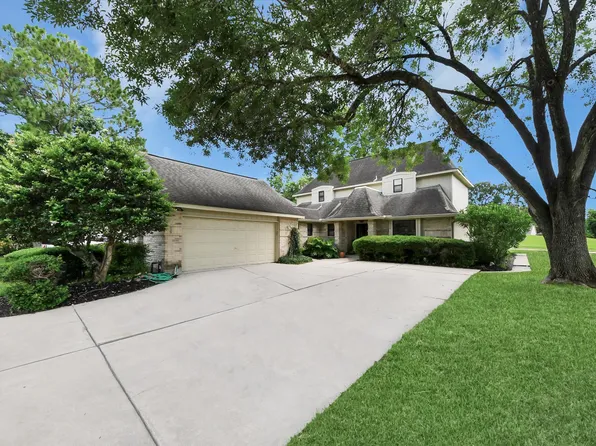 1710 Mayweather Ln, Richmond, TX 77406