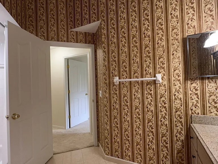 7468 Aprelle Dr — Photo 23