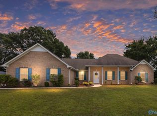 16658 Mulberry Ln, Athens, AL 35613