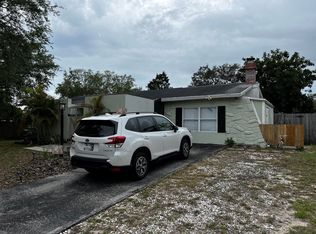 1020 Elmendorf Trce, Tarpon Springs, FL 34689