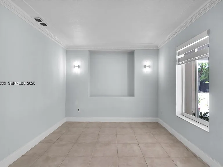 18370 SW 212th St — Photo 14