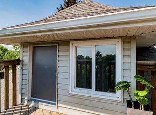 11509 94th St NW, Edmonton, AB T5G1H6