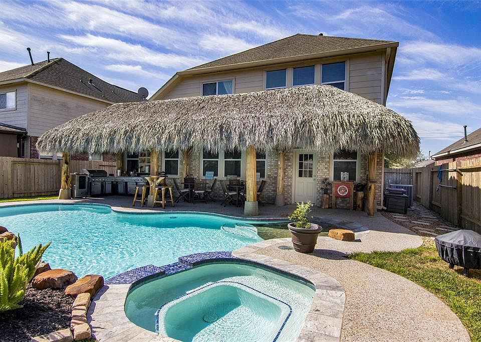 1st image of 2284 Cantabria Ln