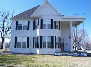 605 S Market St, Mount Vernon, MO 65712