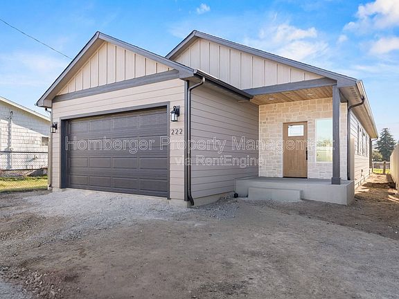 2nd image of 222 N Sargent Rd