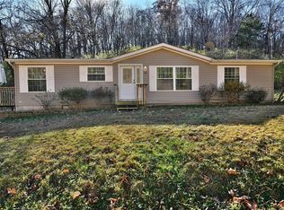 301 Rocky Dr, Fenton, MO 63026