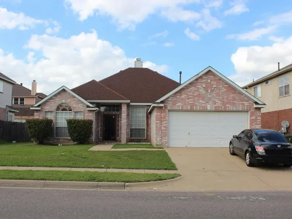 103 Milton Dr, Arlington, TX 76002