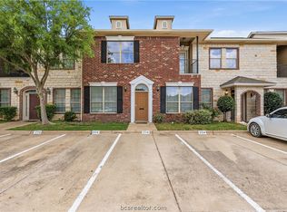 204 Forest (pvt) Dr, College Station, TX 77840