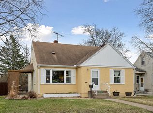 1572 Duluth St, Saint Paul, MN 55106