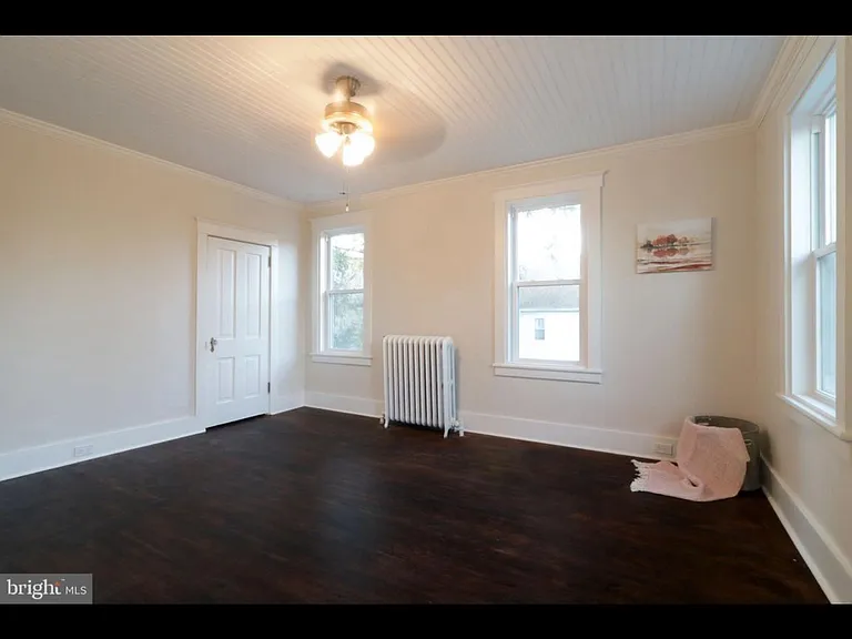 737 N Allegheny St — Photo 13