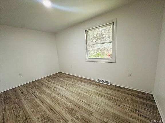 5th image of 63 Rio Dam Rd #0