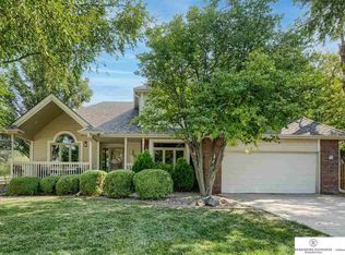 4825 S 163rd St, Omaha, NE 68135