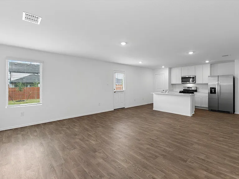 456 Sandringham Loop — Photo 22