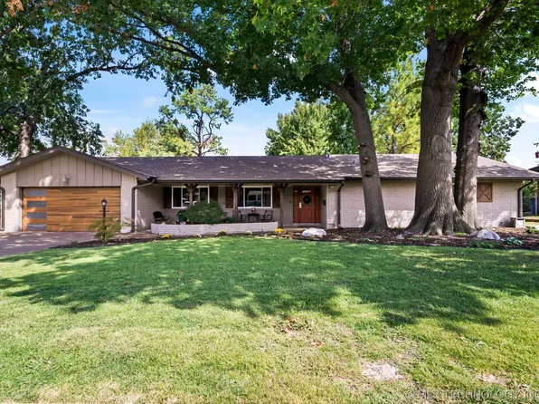 3715 E 47th Pl, Tulsa, OK 74135