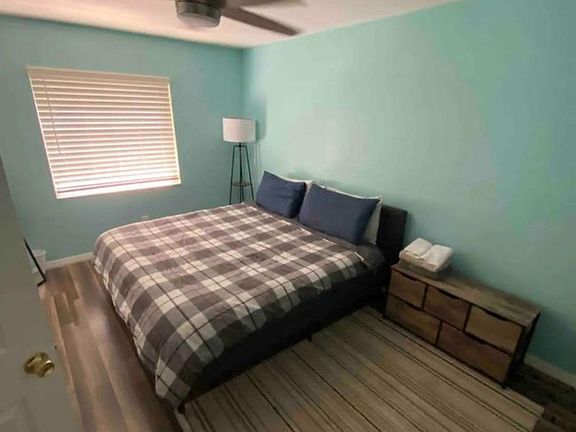 3rd image of 3021 Sir Hamilton Cir #125