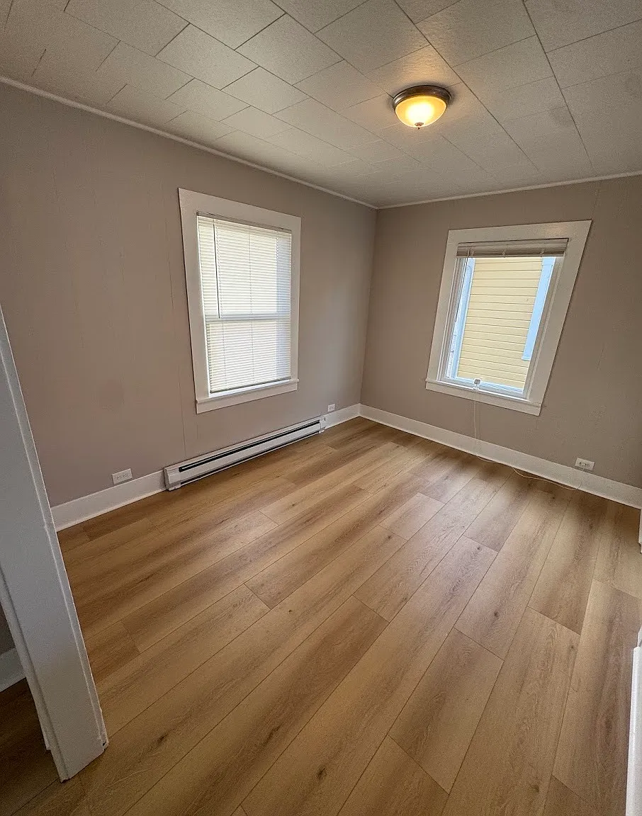 2 bed, 1.0 bath, $1,725 — Photo 4