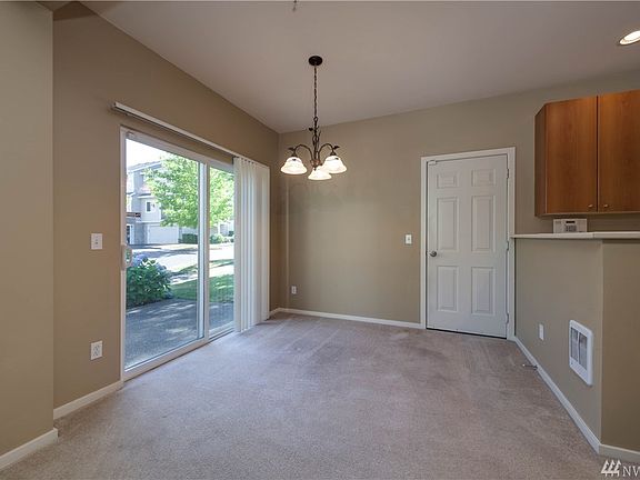 4th image of 1115 62nd St SE Unit B