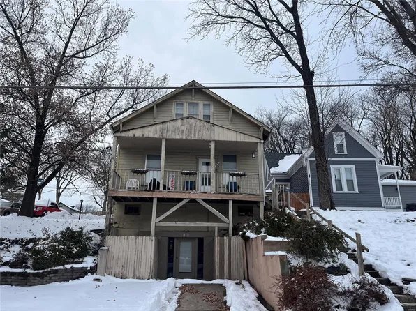 1203 S Main St, Saint Charles, MO 63301