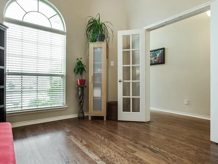 4200 Mesa Dr — Photo 7