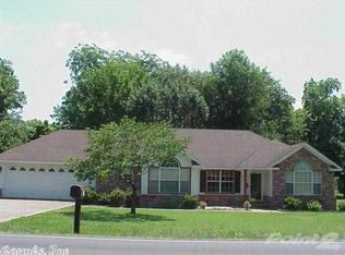 706 N Main St, Beebe, AR 72012