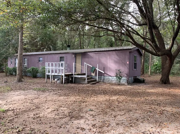 93 Whispering Pines Rd, Allenhurst, GA 31301