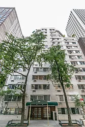 240 East 55th Street in Sutton Place