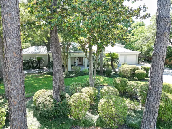 5 Hunters Branch Dr, Houston, TX 77024