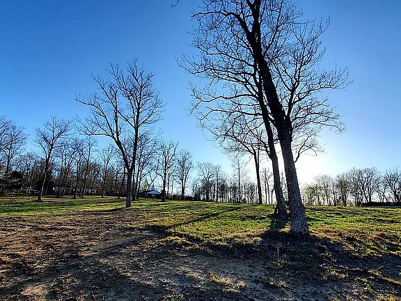 4th image of 0 Mountain Oaks Dr