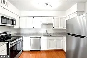 3101 Patrick Henry Dr #132 — Photo 7