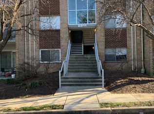 2911 Charing Cross Rd APT 10, Falls Church, VA