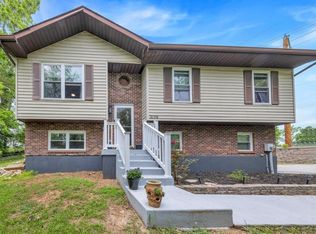 2170 Blossom Ln, Arnold, MO 63010