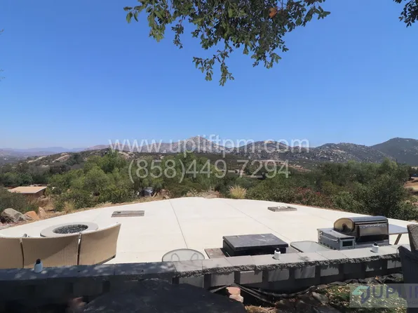 13100 Old Barona Rd, Lakeside, CA 92040