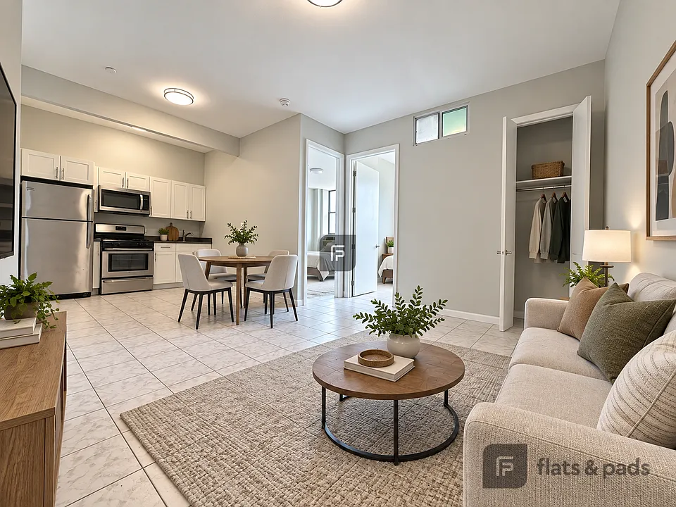 714 Seneca Ave #503
