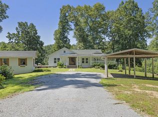 570 Cate Rd, Sevierville, TN 37862