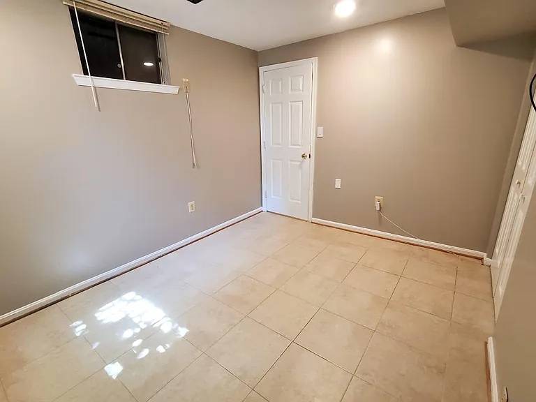 510 Stoney Creek Ct — Photo 33