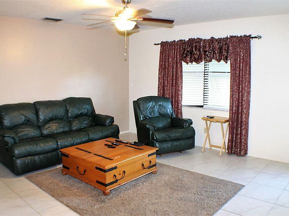 3rd image of 2042 SW Greenan Ln