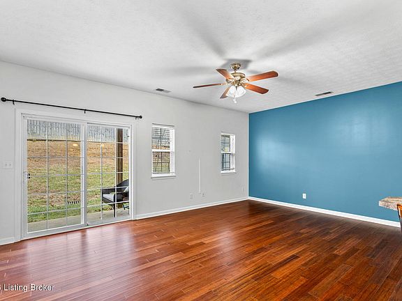 4th image of 7500 Autumn Pointe Dr Unit 104