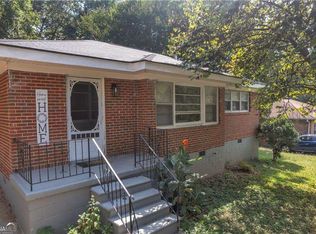 5570 Ash St, Forest Park, GA