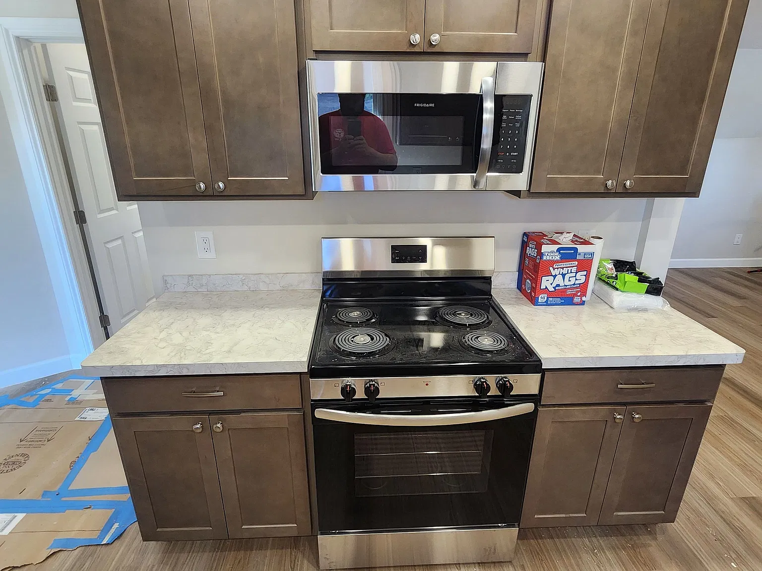 Blasdell 2 bed 1 bath second floor apartment — Photo 3