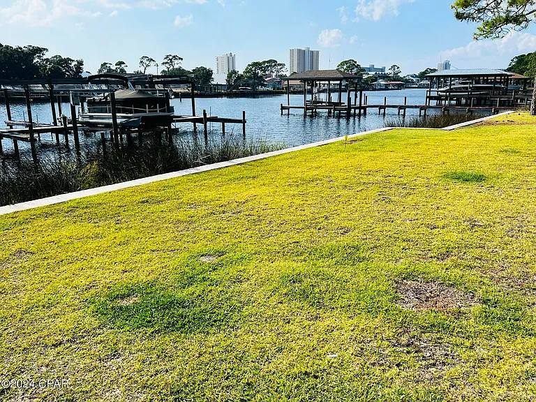 8623 N Lagoon Dr #B10 — Photo 28