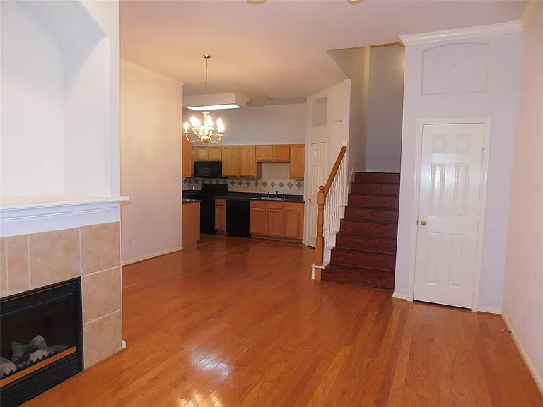 2710 Grants Lake Blvd #F4 — Photo 9