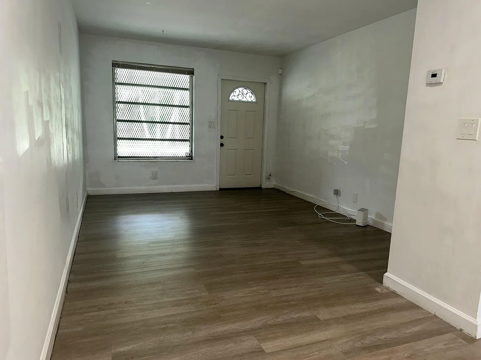 1 bed, 1.0 bath, 875 sqft, $1,850 — Photo 2