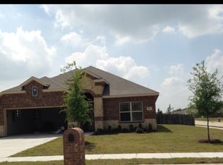 217 Commonwealth Cir, Waxahachie, TX 75165