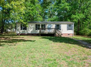 529 Greenwood Rd, Richlands, NC 28574