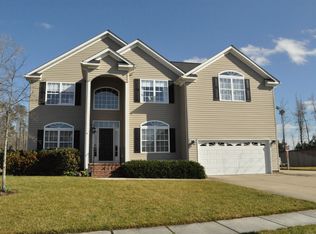 630 Mile Creek Ln, Chesapeake, VA 23322