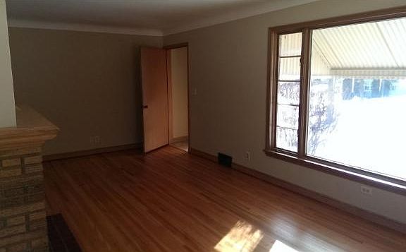 4th image of 1053 Orange Ave E