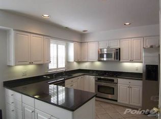 11043 Cedarwood Dr, Rockville, MD 20852