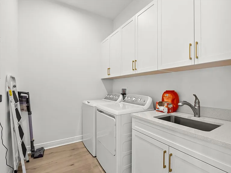 12882 SW Taranto Way — Photo 13